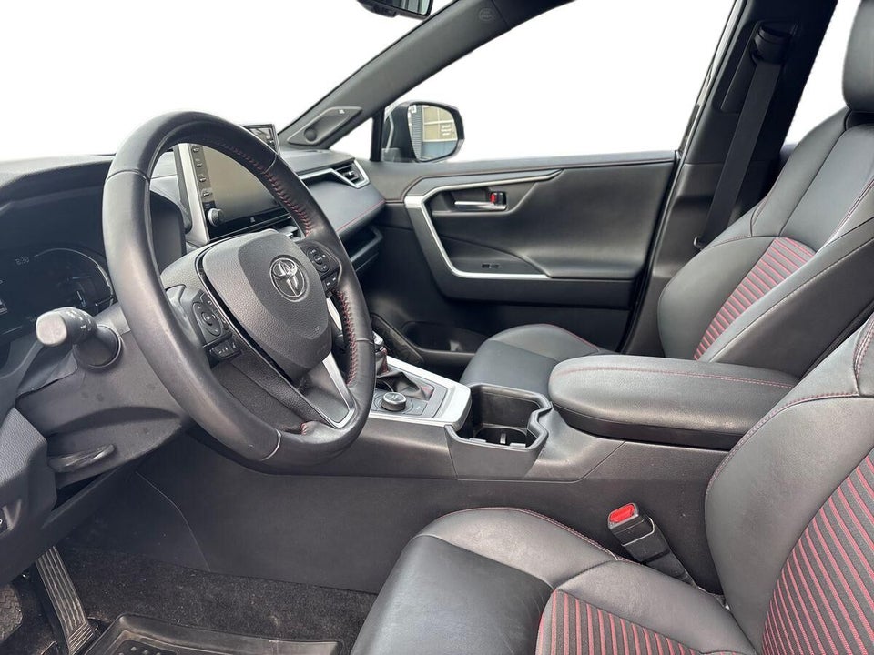 Toyota RAV4 2,5 Plug-in Hybrid H3 Premium AWD-i Van 5d