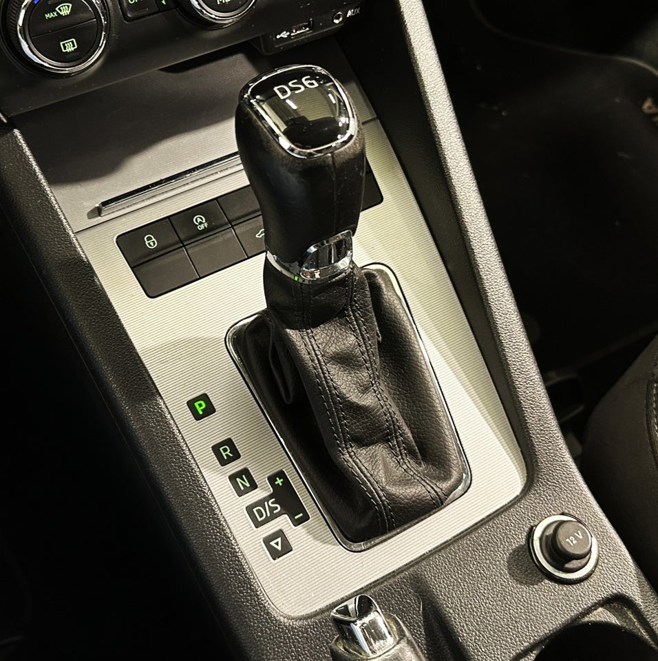 Skoda Octavia 1,6 TDi 110 Style Combi DSG 5d