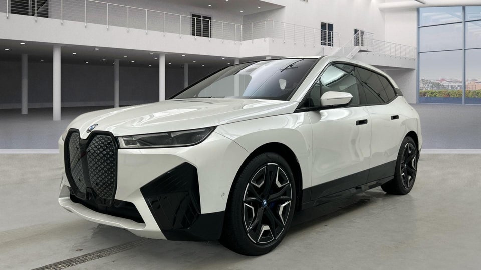 BMW iX xDrive50 Sport 5d