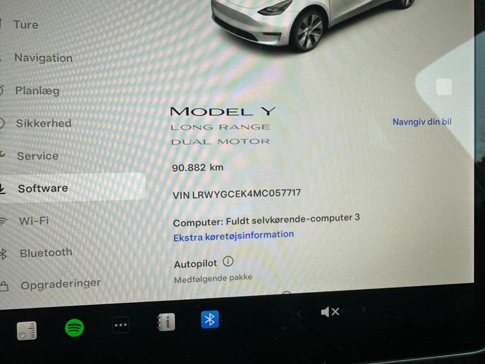 Tesla Model Y Long Range AWD 5d