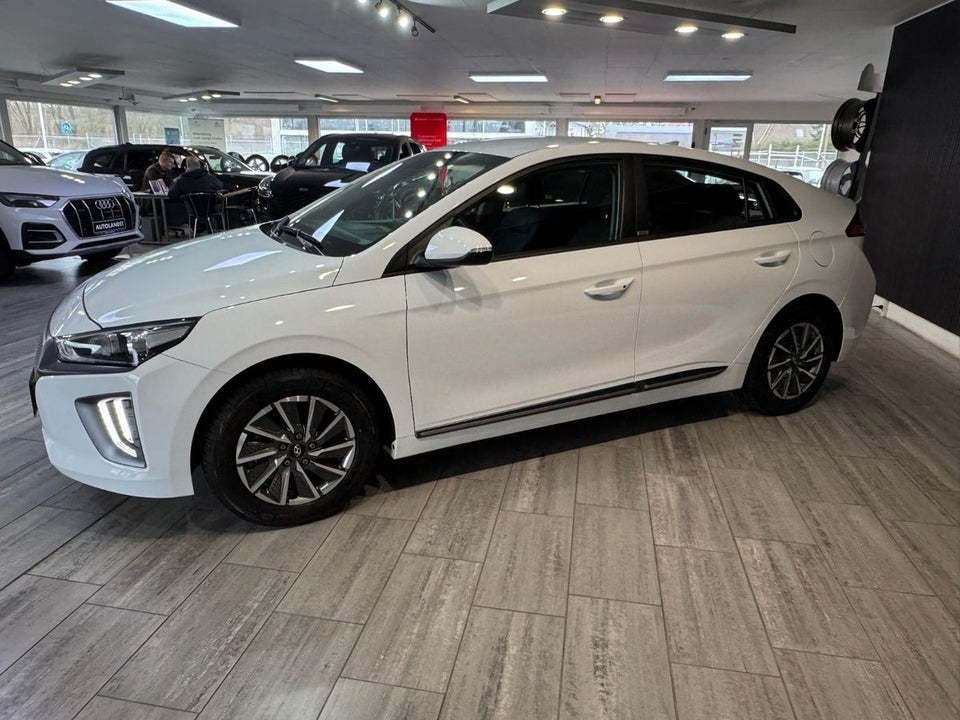 Hyundai Ioniq 40 EV Trend 5d
