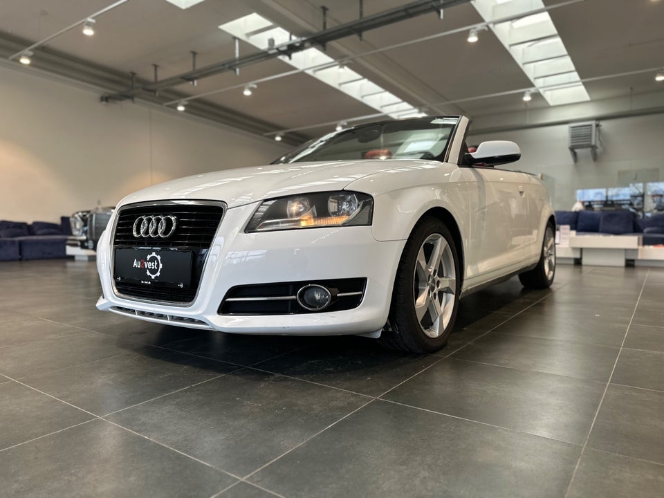 Audi A3 1,8 TFSi Attraction Cabriolet S-tr 2d