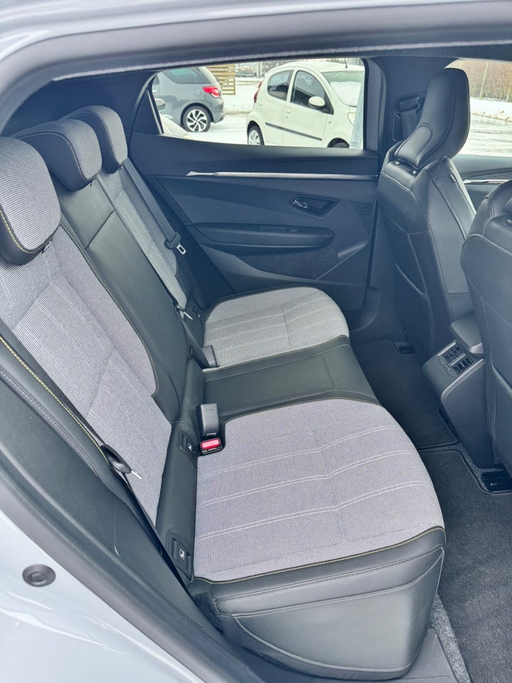 Renault Megane E-Tech 60 Techno 5d