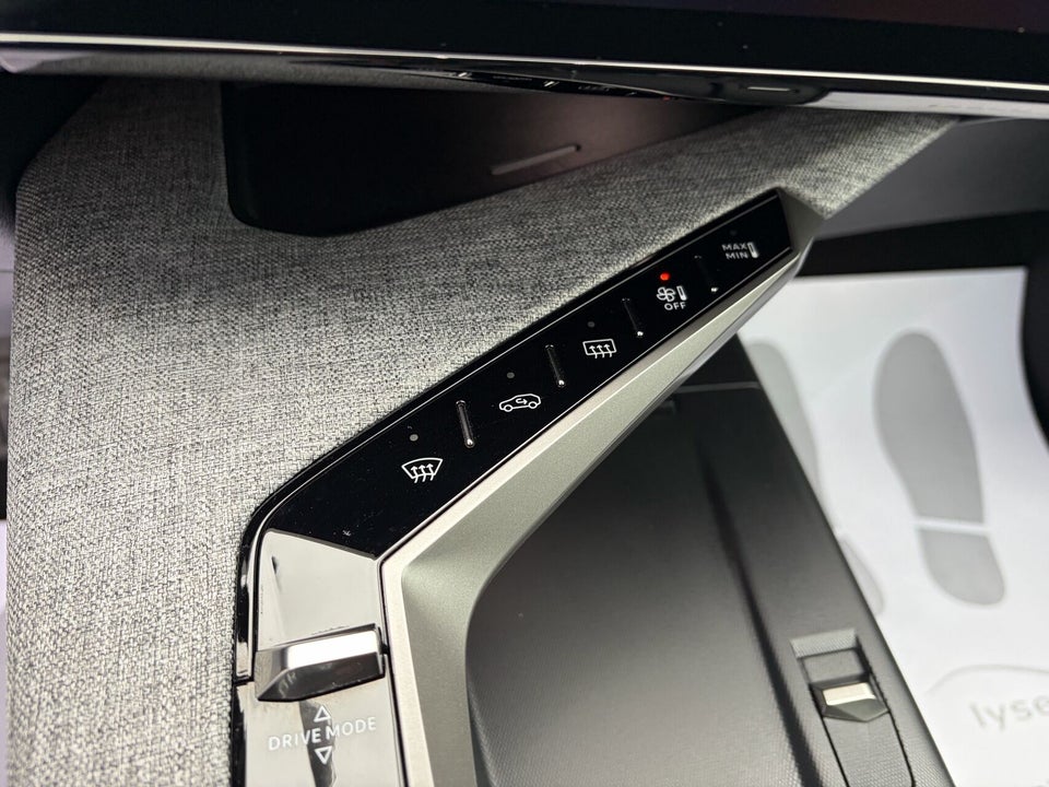 Peugeot e-3008 77 Allure 5d