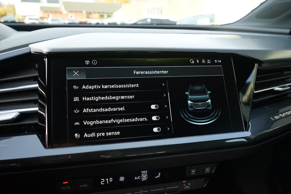 Audi Q4 e-tron 40 S-line 5d