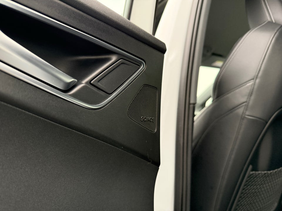 Audi Q4 e-tron 40 Advanced Sportback 5d