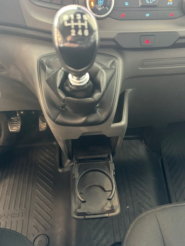 Ford Transit Custom 300 L1 2,0 TDCi 130 Trend