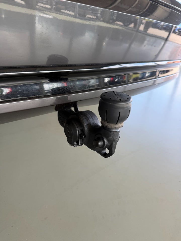 Volvo XC90 2,0 T8 ReCharge Ultimate Dark aut. AWD 7prs 5d