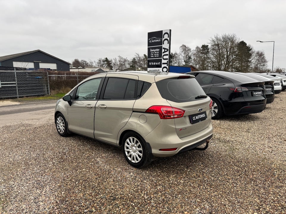Ford B-MAX 1,0 SCTi 100 Titanium 5d