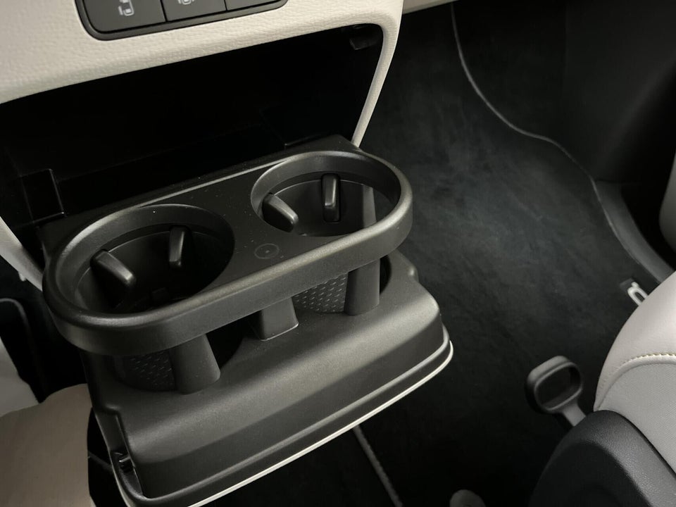 VW ID.Buzz 77 Pro SWB 5d