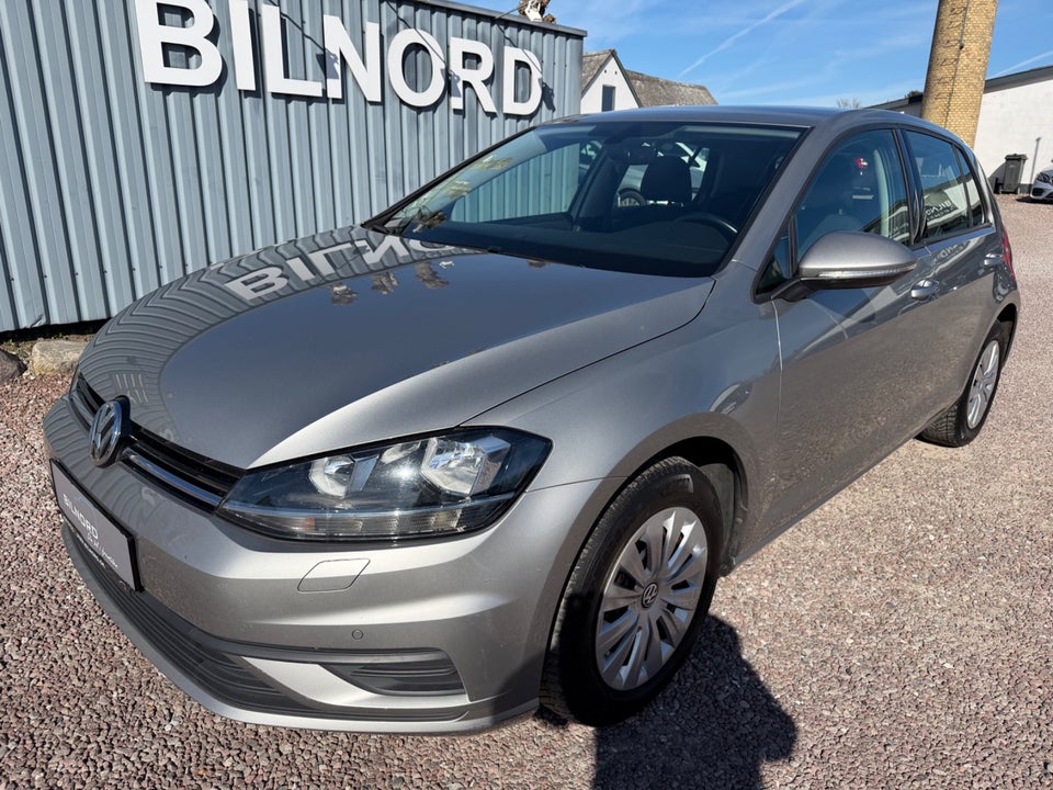 VW Golf VII 1,0 TSi 85 Trendline 5d