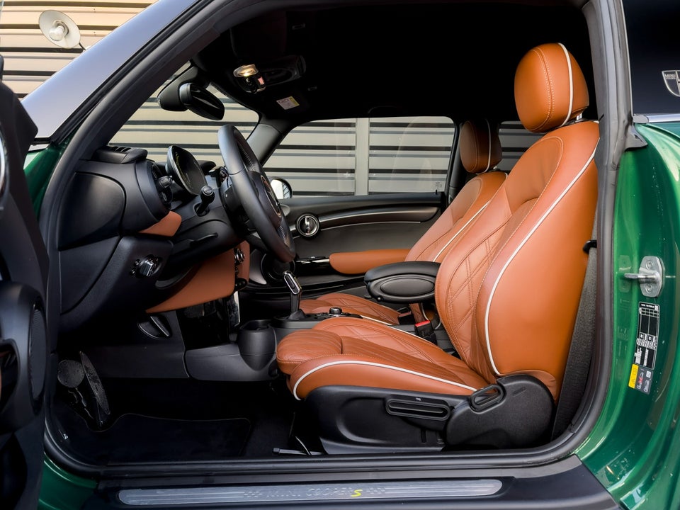 MINI Cooper SE Yours Trim 3d