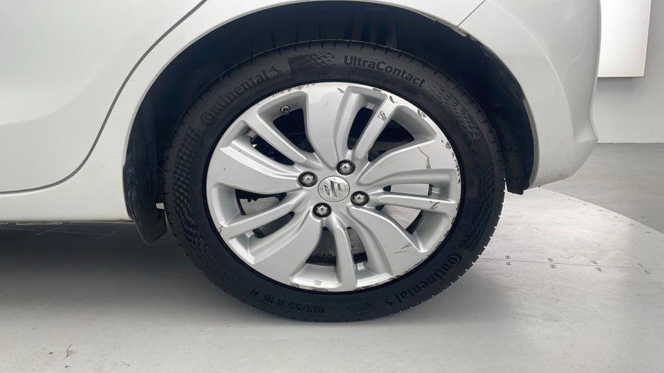 Suzuki Swift 1,2 mHybrid Action CVT 5d