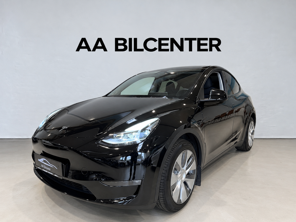 Tesla Model Y Long Range AWD 5d