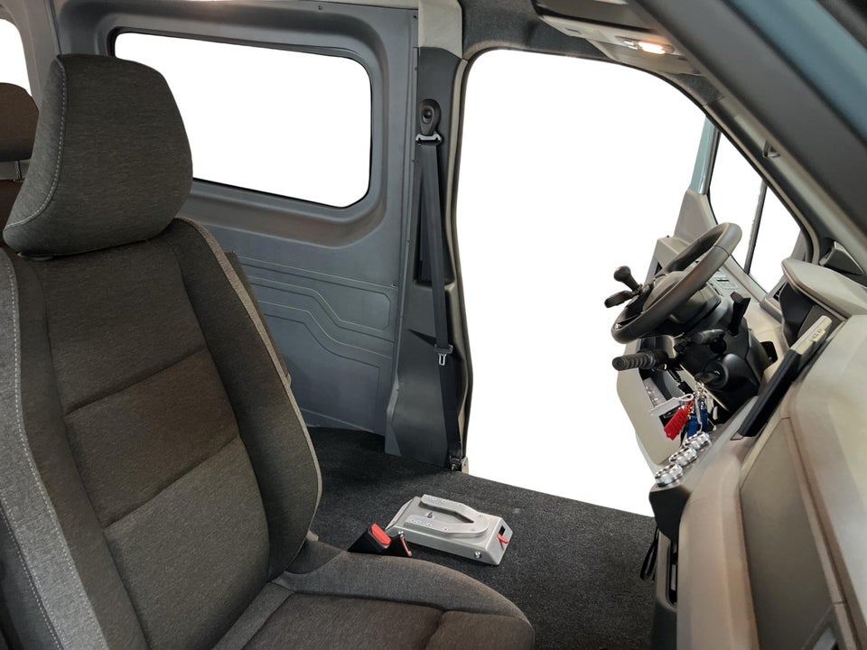 Renault Master V T35 87 E-Tech L2H2 Tekno Combi