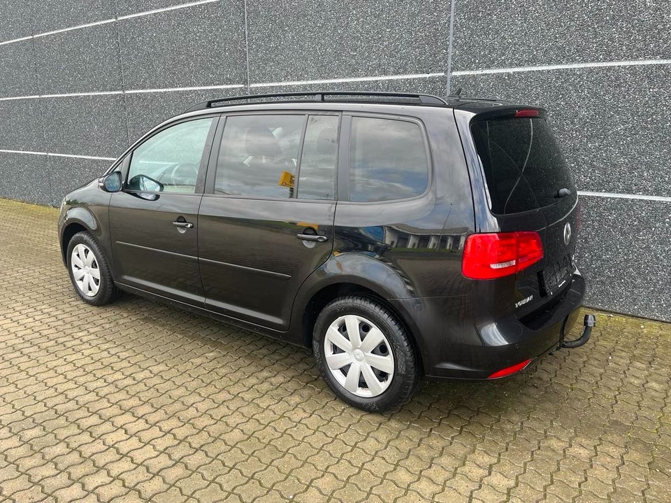 VW Touran 1,6 TDi 105 Comfortline BMT 7prs 5d