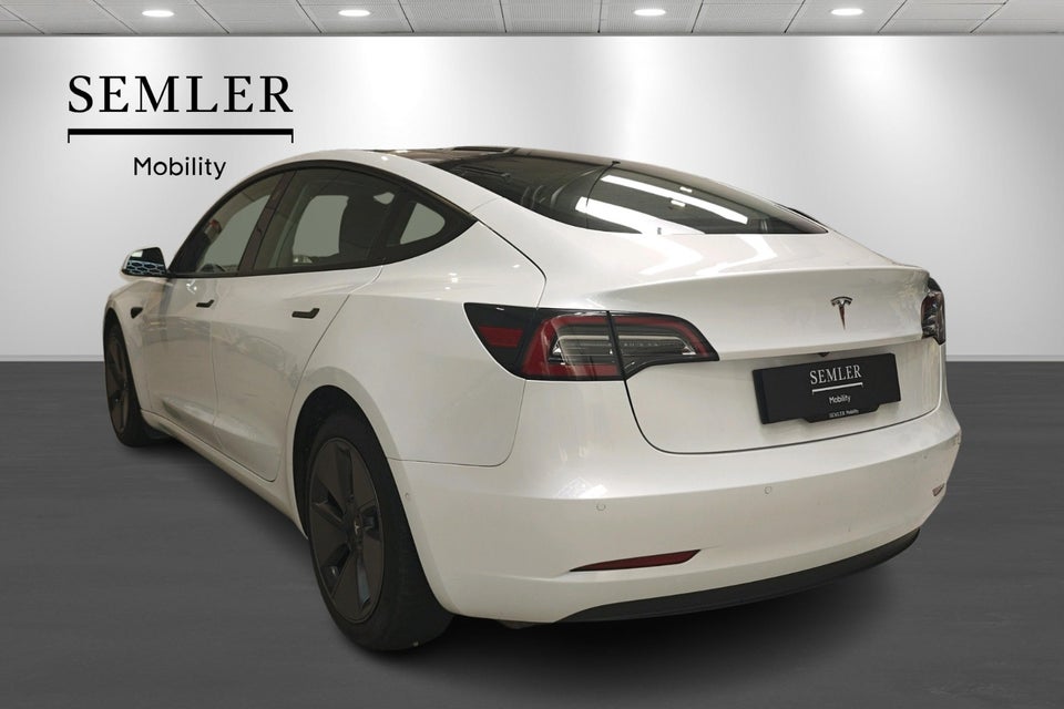 Tesla Model 3 Standard Range+ RWD 4d