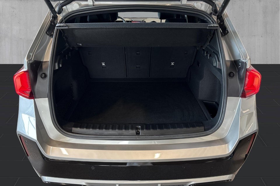 BMW iX1 eDrive20 M-Sport 5d