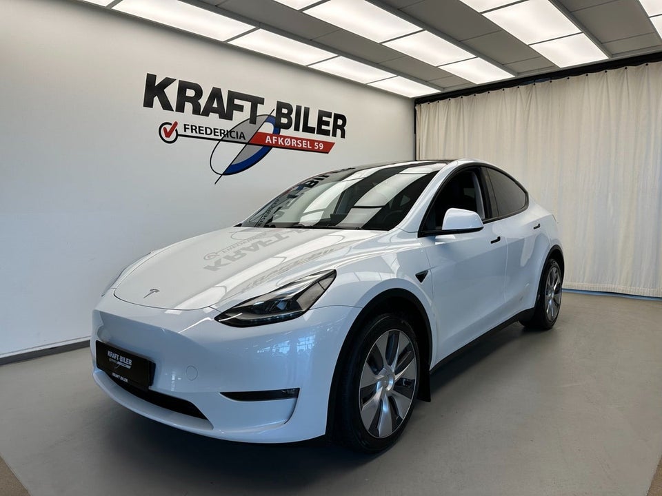 Tesla Model Y Long Range AWD 5d