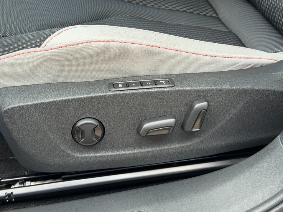 Skoda Elroq 85 iV Advanced 5d