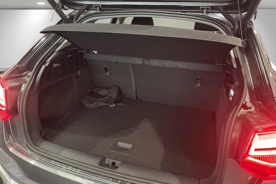 Audi Q2 35 TFSi S-line S-tr. 5d