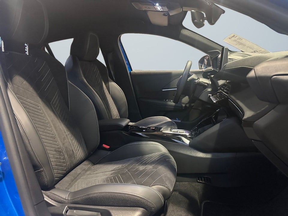 Peugeot e-208 54 GT 5d