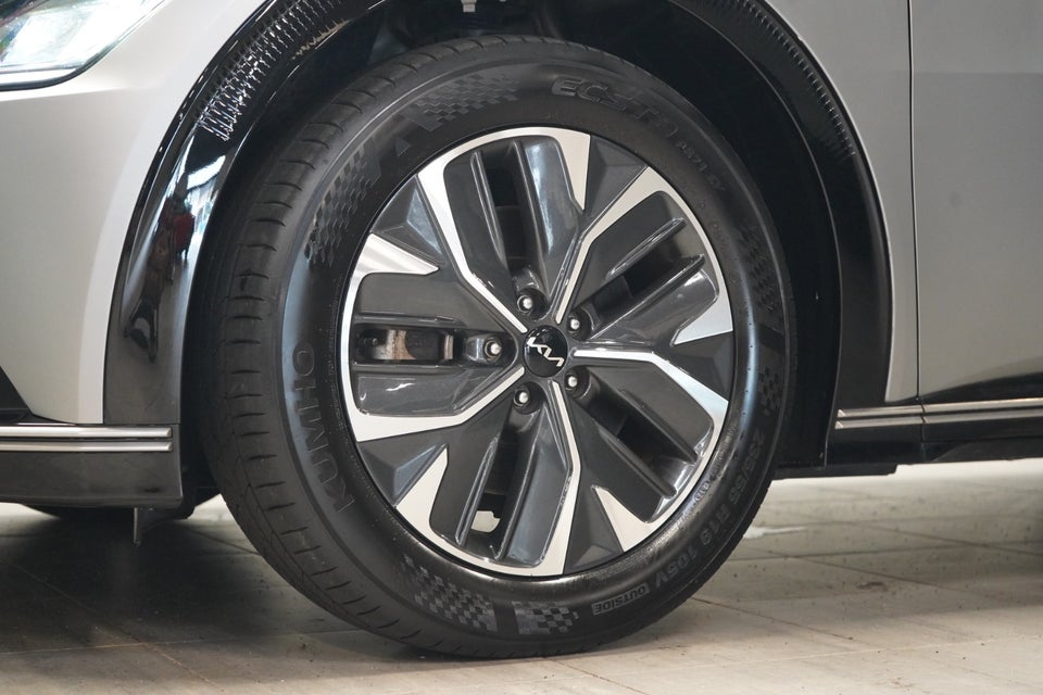 Kia EV6 77 Long Range Upgrade 5d