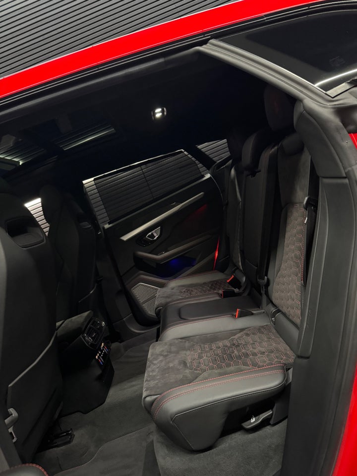 Lamborghini Urus 4,0  5d