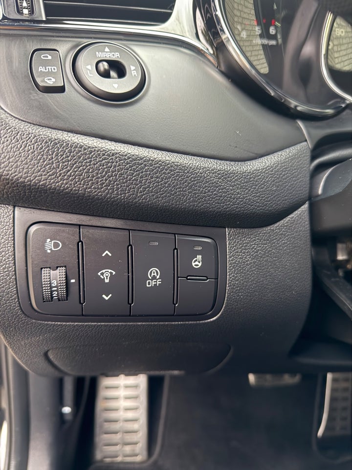 Kia Ceed 1,6 CRDi 136 GT-Line Limited DCT 5d