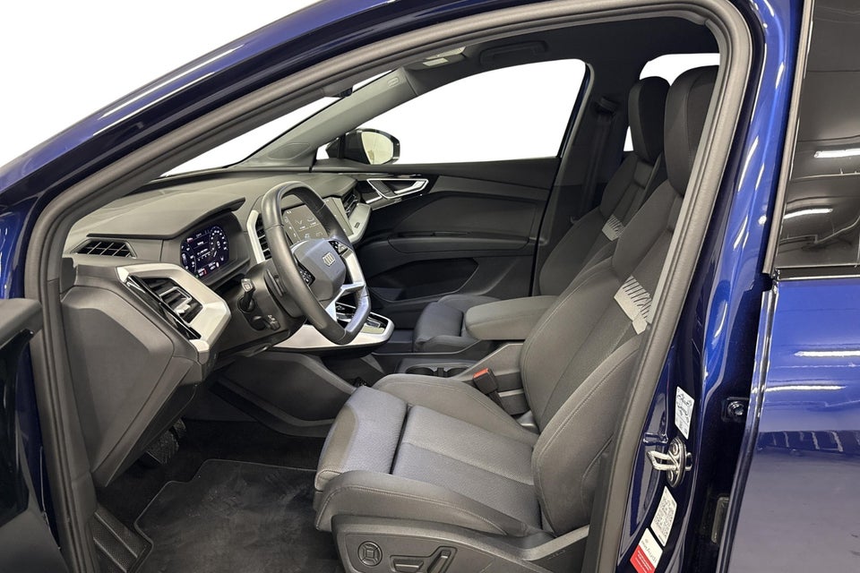 Audi Q4 e-tron 45 Progress 5d