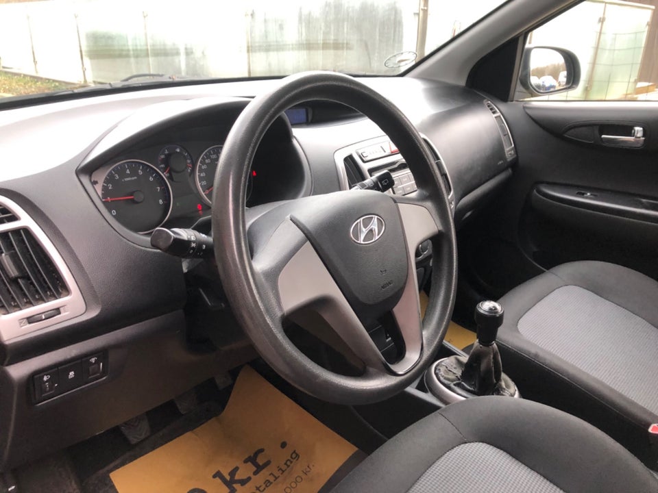 Hyundai i20 1,25 Classic XTR+ 5d