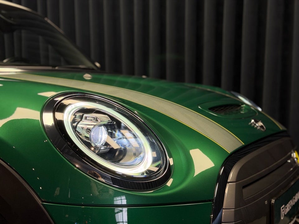 MINI Cooper SE Greenwich 3d