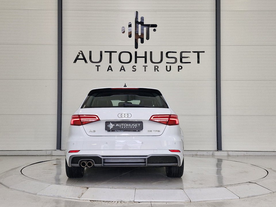 Audi A3 35 TFSi Sport Limited Sportback S-tr. 5d