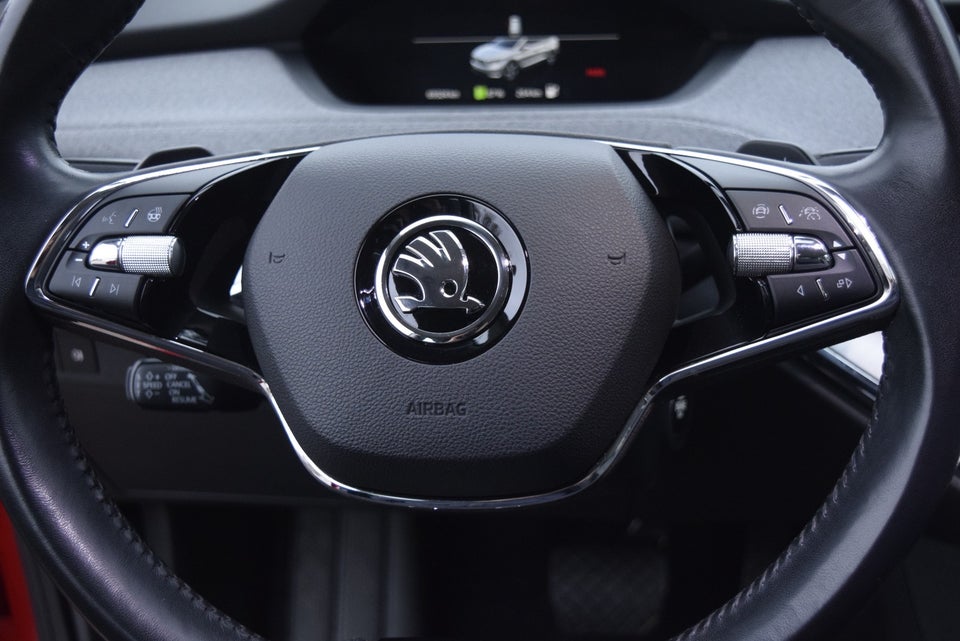 Skoda Enyaq 60 iV Loft 5d