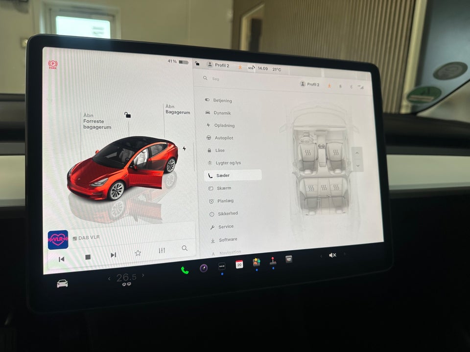 Tesla Model 3 Standard Range+ RWD 4d