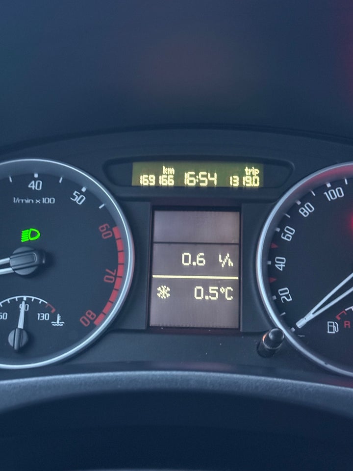 Skoda Fabia 1,2 12V Ambiente 5d