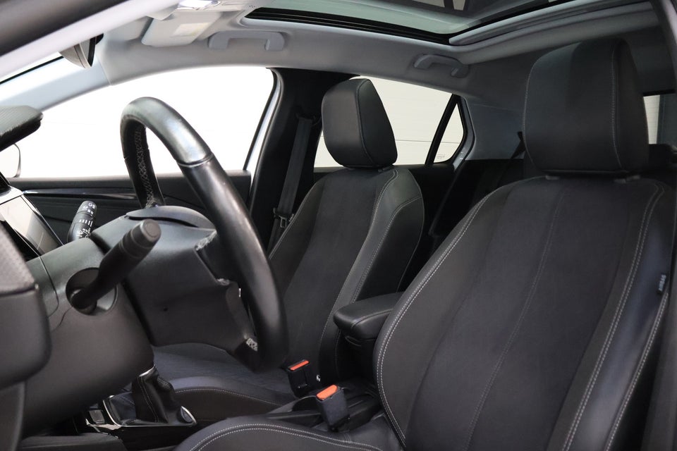 Opel Corsa 1,2 Blanc 5d