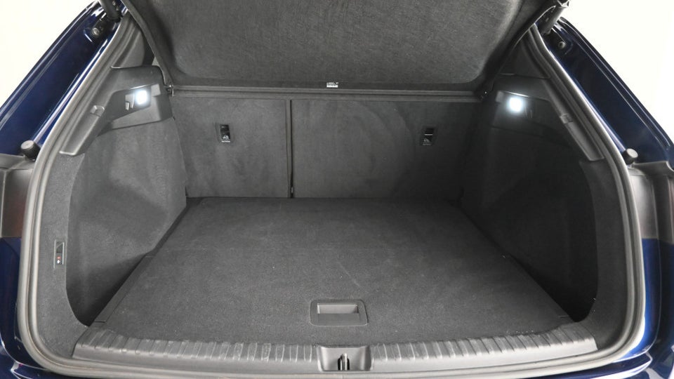 Audi Q4 e-tron 40 Attitude 5d