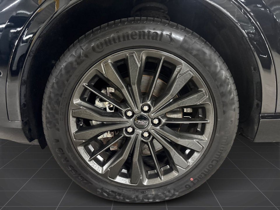 Ford Kuga 2,5 PHEV ST-Line X CVT 5d