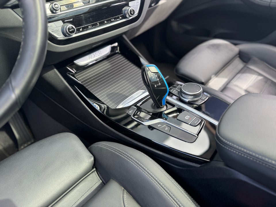 BMW iX3 Charged Plus 5d