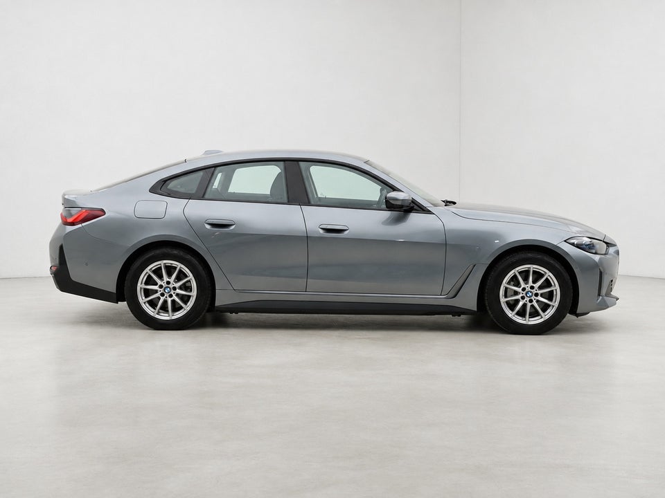 BMW i4 eDrive40 Charged Plus 5d