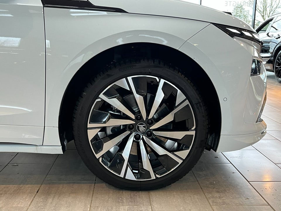 Skoda Enyaq 85 iV Sportline Maxx 5d