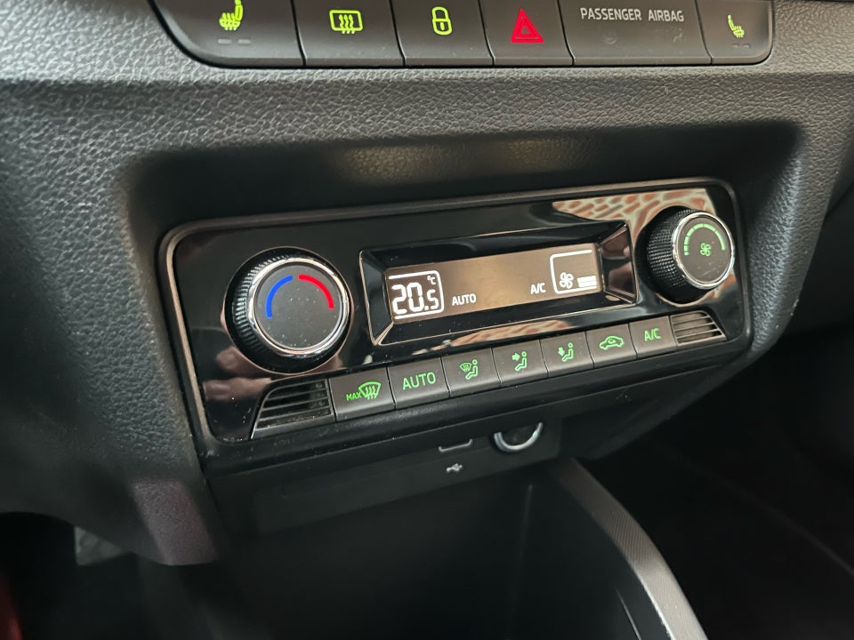 Skoda Fabia 1,0 TSi 95 Dynamic Combi DSG 5d