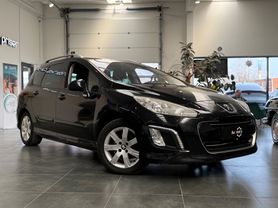 Peugeot 308 1,6 HDi 109 Comfort+ 5d