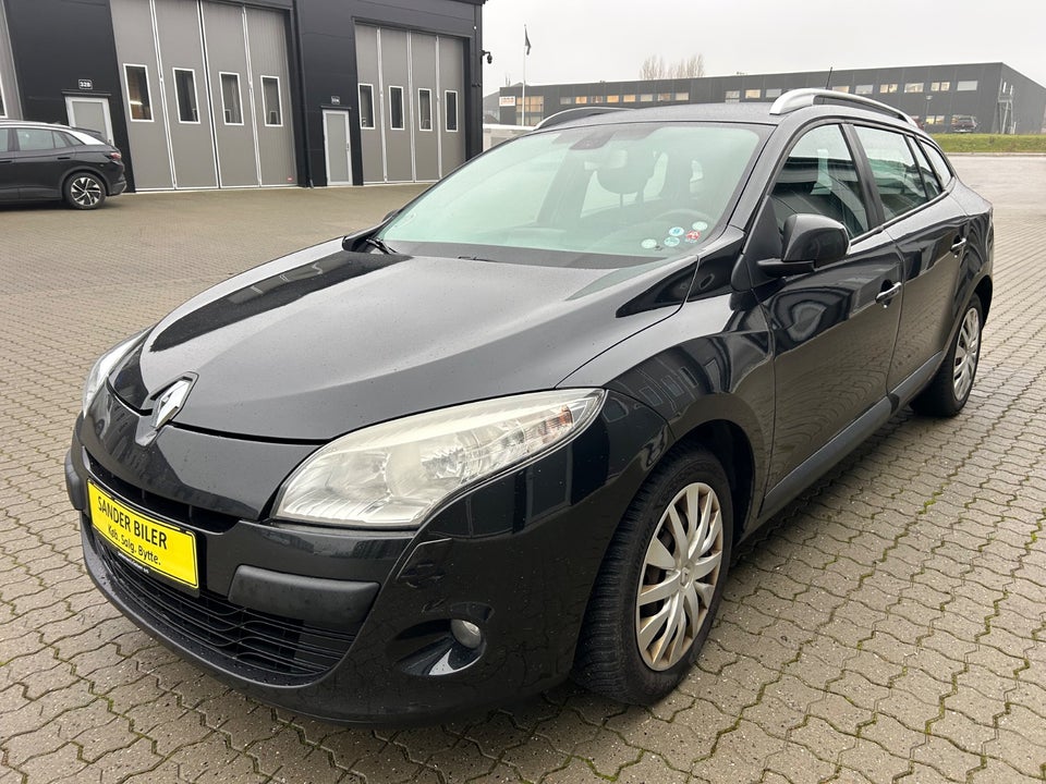 Renault Megane III 1,9 dCi 130 Expression Sport Tourer 5d