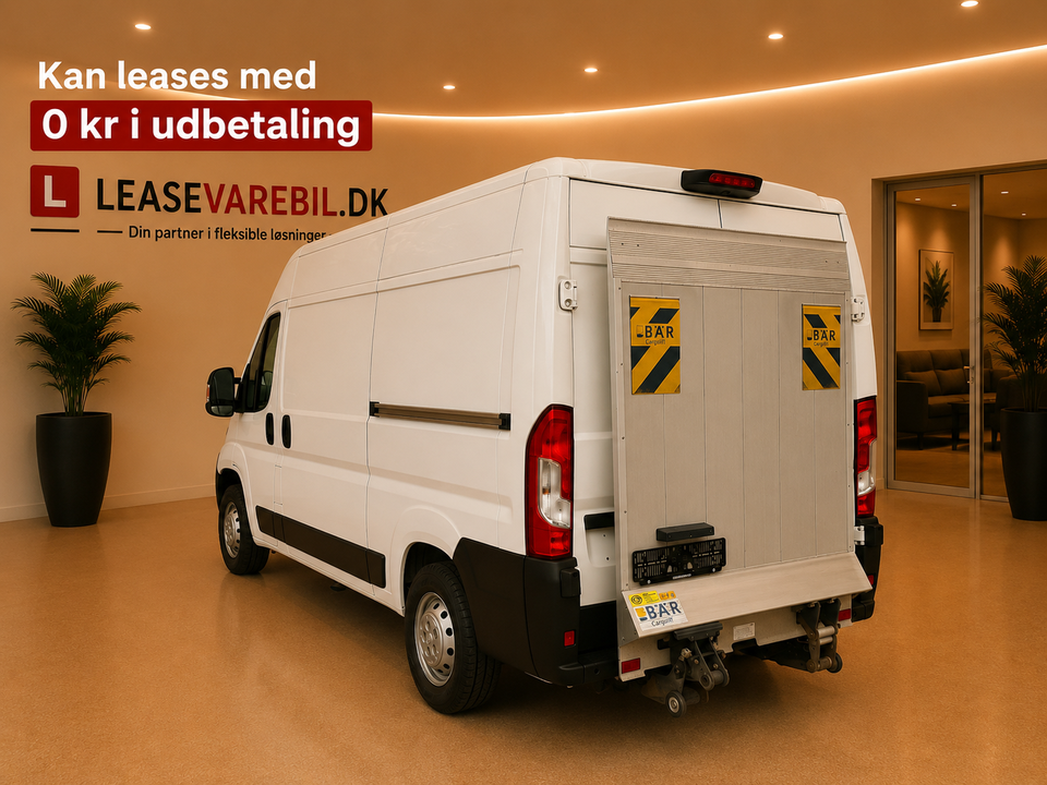 Peugeot Boxer 333 2,2 BlueHDi 140 L2H2 Premium