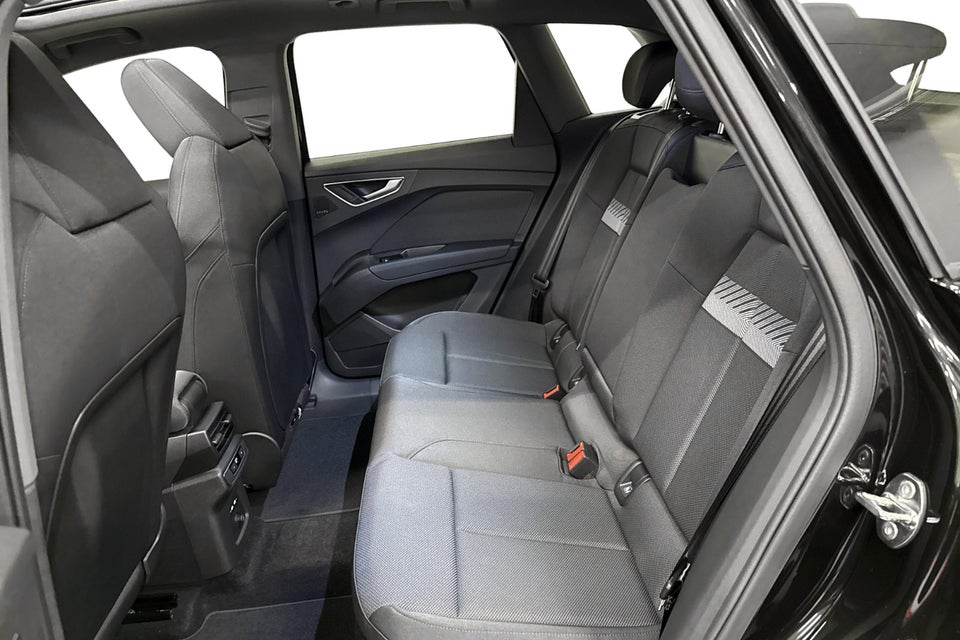 Audi Q4 e-tron 45 S-line Edition 5d