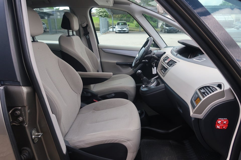 Citroën C4 Picasso 1,8 16V VTR+ 5d