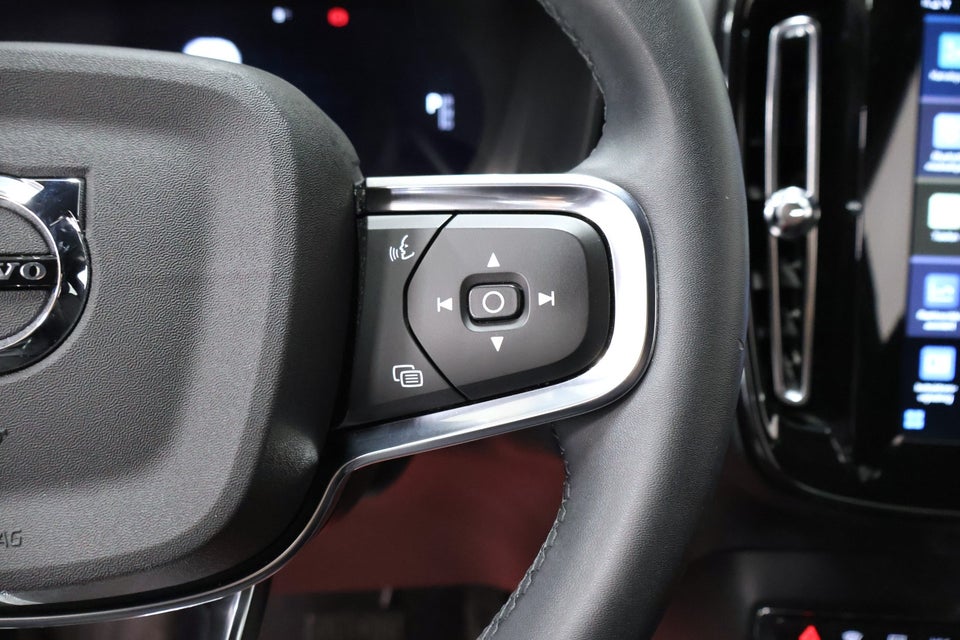 Volvo XC40 P6 ReCharge Core 5d