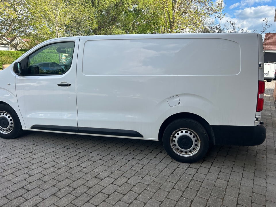 Toyota ProAce 2,0 D 120 Long Comfort 5d